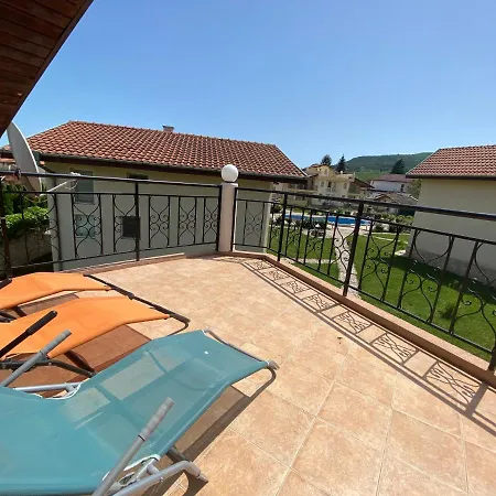 Villa Daisy Next To The Beach * Kranevo